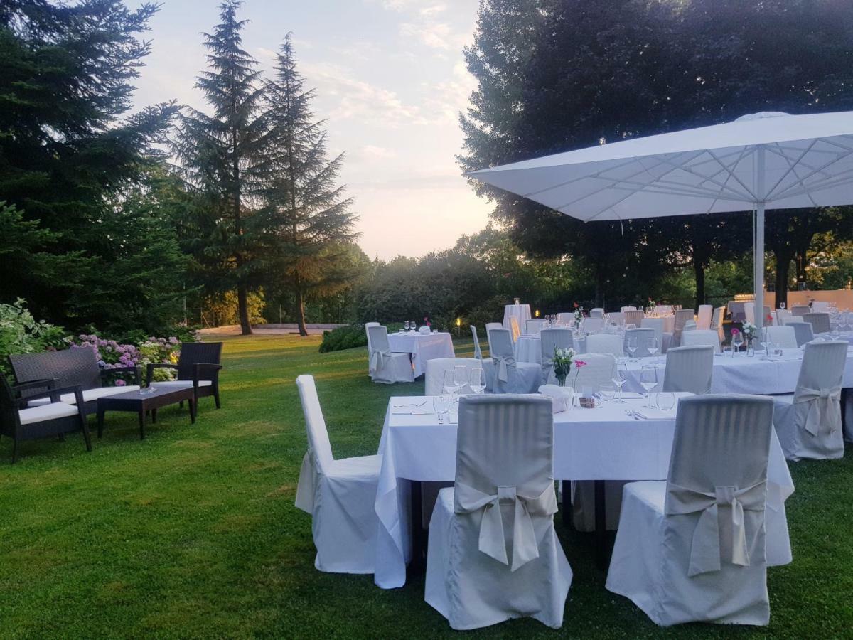 Albergo Ristorante Belvedere Tricesimo ภายนอก รูปภาพ
